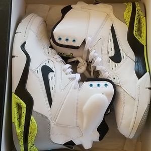 Nike Air Command Force (Billy Hoyle)